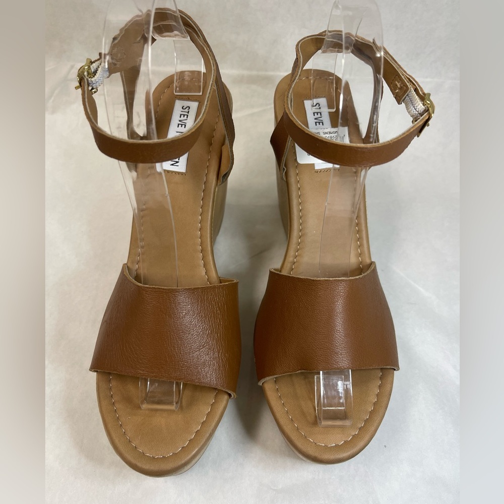 Steve Madden sandal